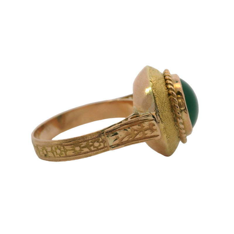 Antique Late Victorian Etruscan Revival 18kt Yellow Gold and Dyed Chalcedony Solitaire Ring Size 7