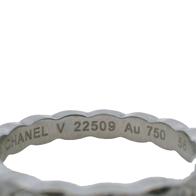 Chanel 18kt White Gold Coco Crush Quilted Pattern Eternity 0.34ctw Diamond Ring Size 8.5 58