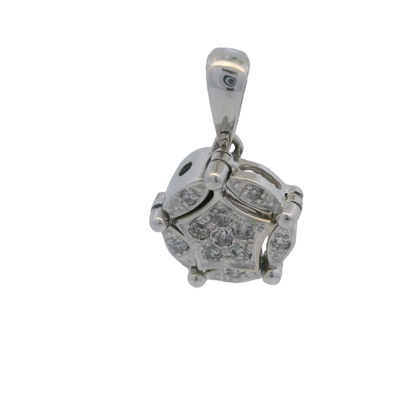 Colgante EFFY de oro blanco de 14 kt y diamantes con halo magnético convertible a estrella colgante larga