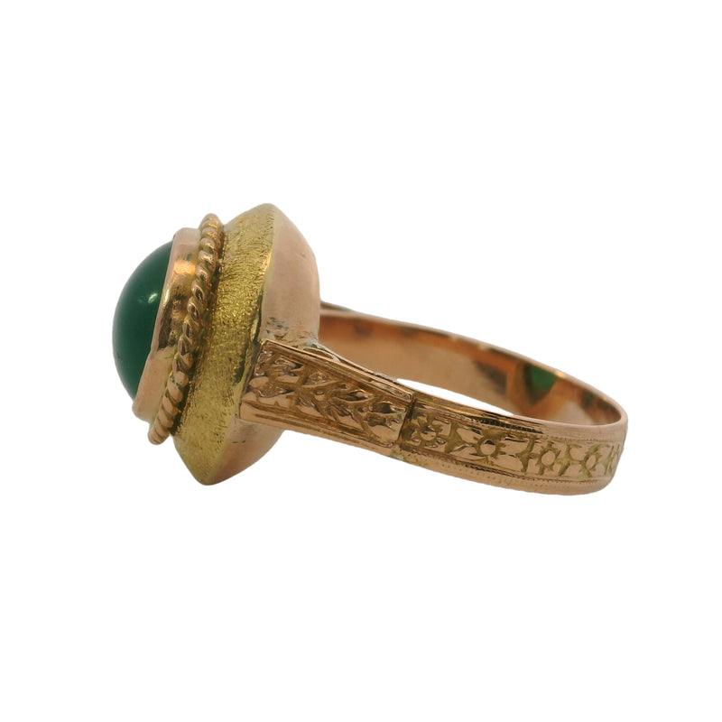 Antique Late Victorian Etruscan Revival 18kt Yellow Gold and Dyed Chalcedony Solitaire Ring Size 7