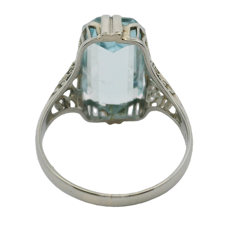 Antique 1920s 18kt White Gold and Aquamarine Dinner Cocktail Filigree Ring Size 5