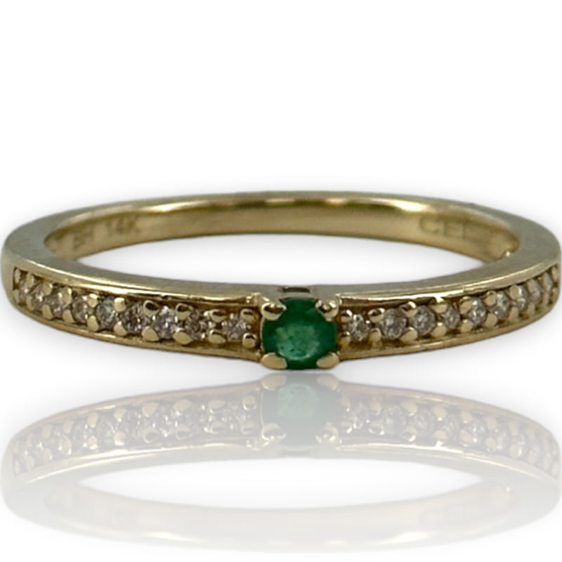 Colombian Emeralds International 14kt Yellow Gold Emerald Solitaire Ring with Diamond Band Size 7