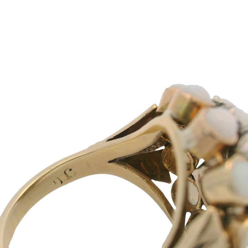 Vintage Solid 14kt Yellow Gold and Cabochon Opals Thai Princess Cluster Ring Size 6