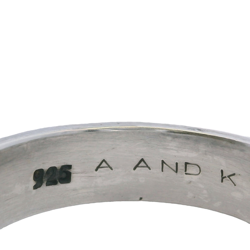 Anillo de banda de doble filo de 6,3 mm en plata de ley 925, fabricado en México.