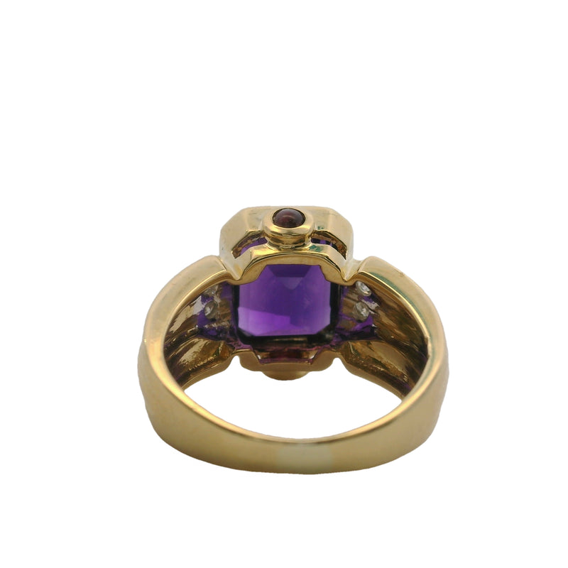 18kt Yellow Gold Bezel-Set Amethyst Cocktail Ring With Accent Rubies and Diamonds Size 5