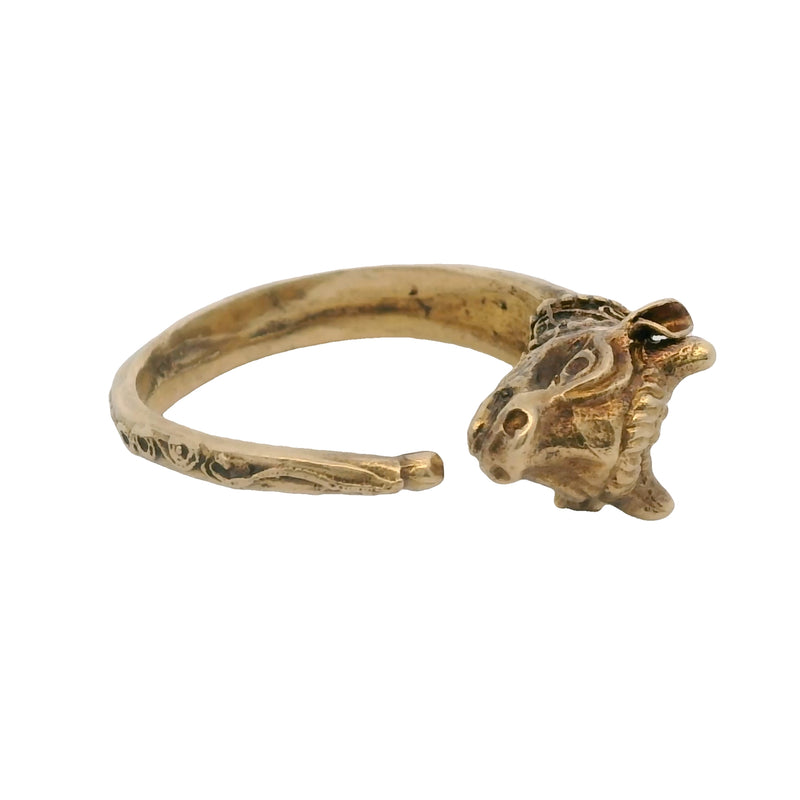 Vintage Solid 10kt Yellow Gold Detailed Intricate 9.5g 3D Bull Cow Ring Size 10