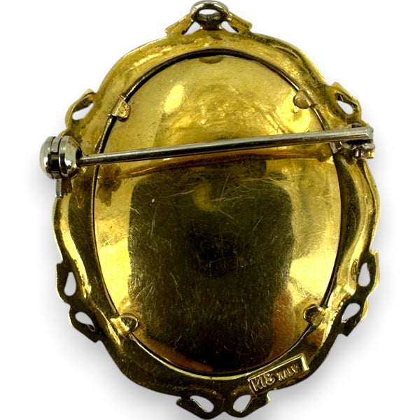 Vintage 1940-1950s 18kt Solid Yellow Gold Hand-Painted Portrait Brooch with Genuine Emerald and Diamonds Made In Italy