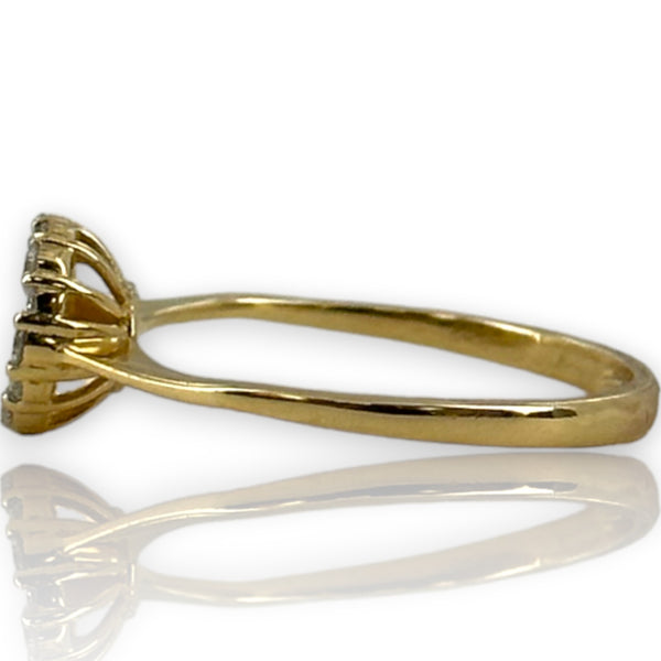 18kt Yellow Gold and 0.26ctw Diamond Cluster Wedding Ring