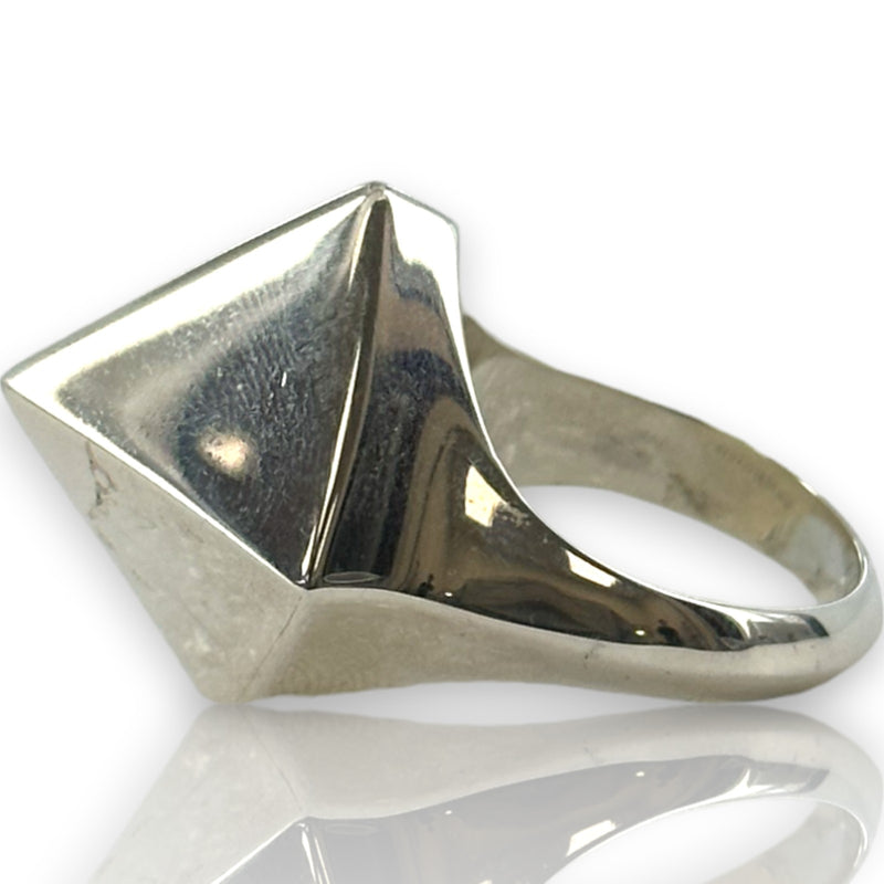 Tiffany & CO Signed RARE Out Of Retirement Collection Collaboration with Dover Street Market 925 Sterling Silver Pyramid Size 8 Ring