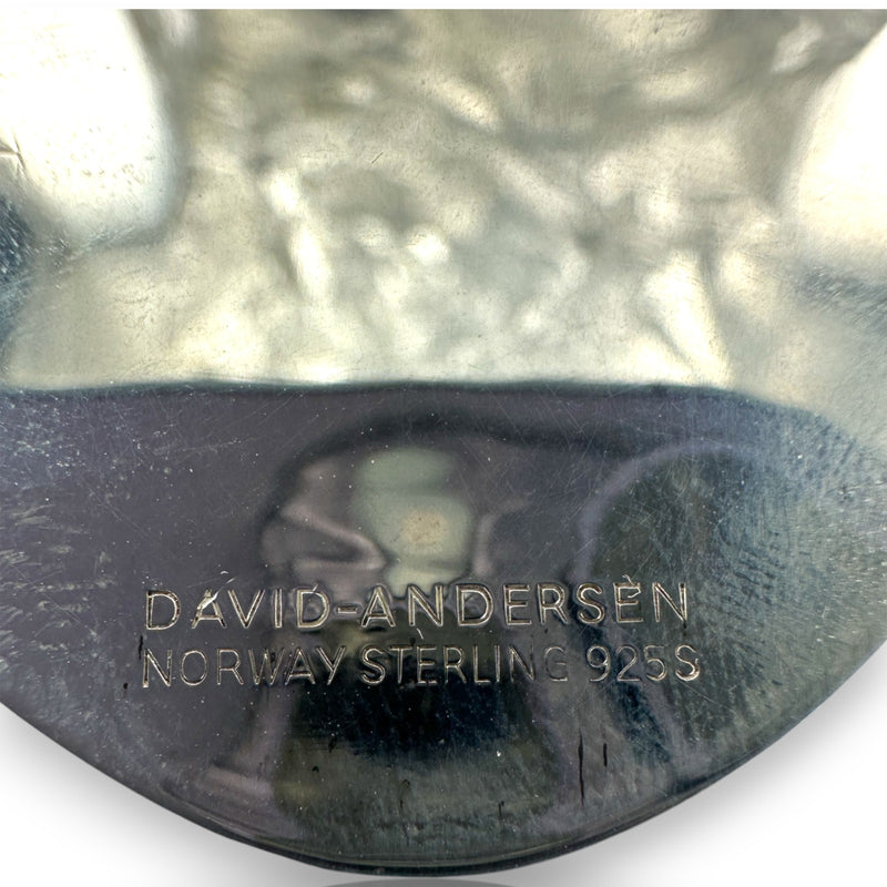 Colgante grande de hoja de plata de ley 925 de 33,4 g con bala abierta de Erik Blom para David Andersen. Fabricado en Noruega.