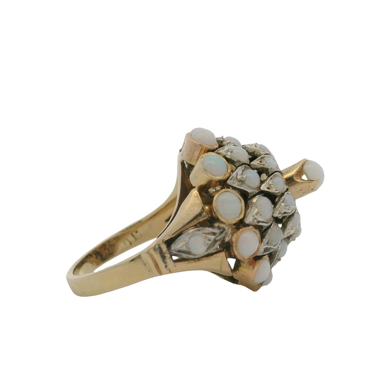 Vintage Solid 14kt Yellow Gold and Cabochon Opals Thai Princess Cluster Ring Size 6