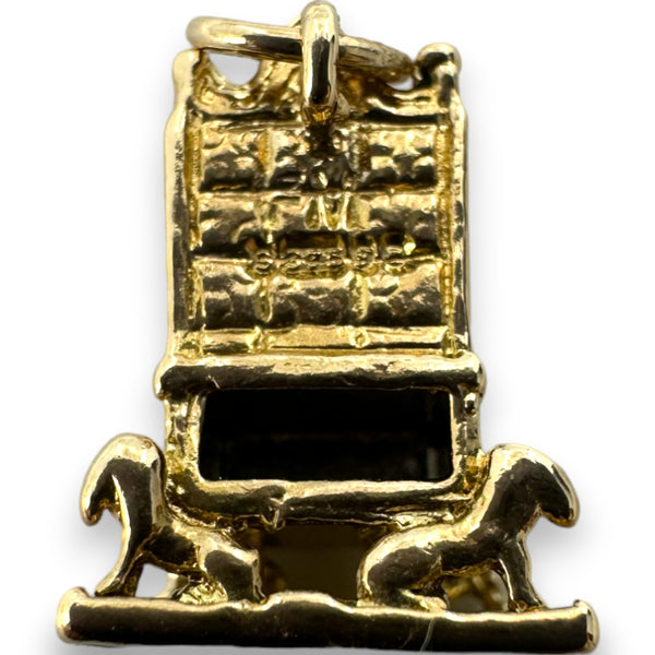 Vintage 1983 Solid 9kt Yellow Gold British Throne from Queen Elizabeth II Coronation in 1953 with Dogs and White Gold Accent Made in London Charm Pendant