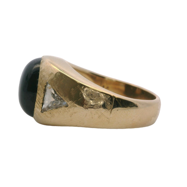 Vintage 1960-70s Men's 14kt Yellow Gold 6.5ct Cabochon Black Star Sapphire and Trillion Diamond Ring Size 8.5