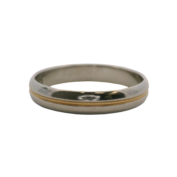 Anillo de platino 950 de 4 mm de D&amp;D Jewelers con franja central milgrain de oro amarillo de 18 kt, 10,5
