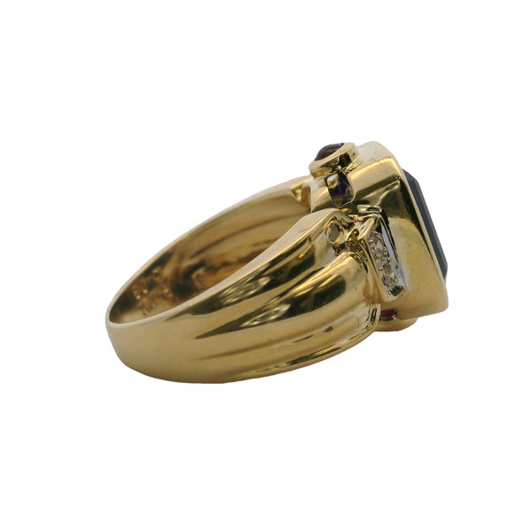 18kt Yellow Gold Bezel-Set Amethyst Cocktail Ring With Accent Rubies and Diamonds Size 5
