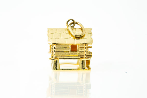 Vintage Cabin House 18k 750 Yellow Gold Charm Pendant