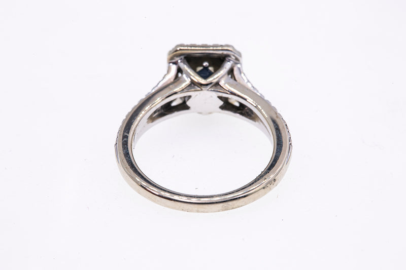 Vera Wang Love Diamond Cluster Engagement 14K 585 White Gold Ring Size 6 1/2