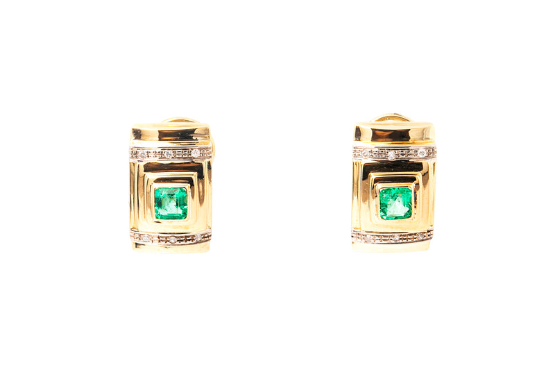 Emerald Gemstone Huggie 18k 750 Yellow Gold Diamond Accent Earrings