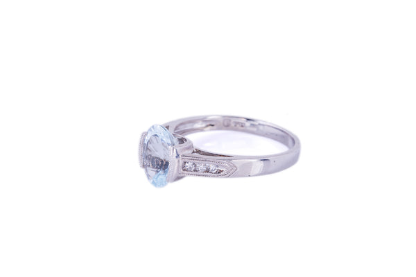 Oval Aquamarine Diamond Accent Cocktail Band 14K 585 White Gold Ring Size 6 1/2