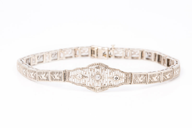 Edwardian White Gold 14k 585 Diamond Pierced Floral Motif Bracelet 7"