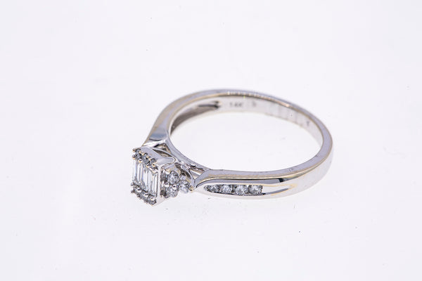 Gem Art Baguette Diamond Engagement Ring 14K 585 White Gold Band Size 7