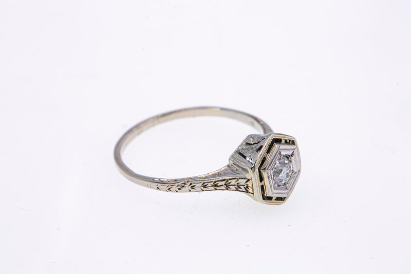 Estate Diamond Solitaire Filigree Carved Band 18K 750 White Gold Ring Size 6