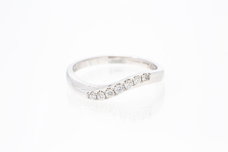 Macy's Wave Diamond 14k 585 White Gold Diamond Band Ring SNJ Size 7