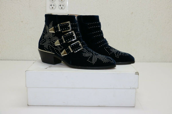 Chloe: Susanna Blue Lagoon - Silver Studded Ankle Boots - Sz: 36.5 - IA702