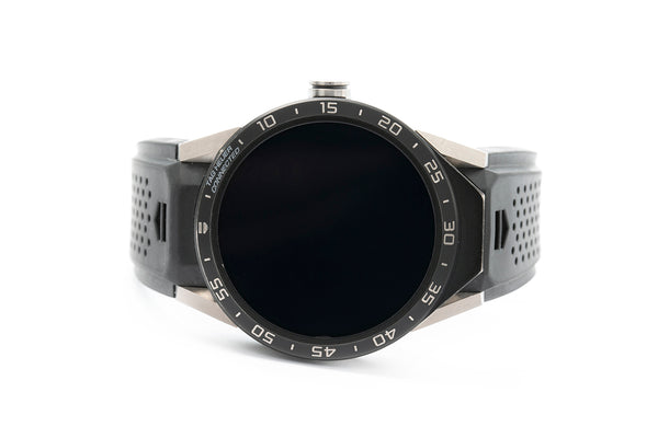 Tag Heuer Conntected SAR8A80 46mm Titanium Case Rubber Band Digital Watch