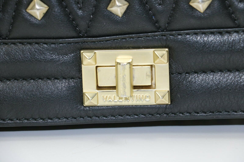 Valentino: Chain Clutch Shoulder bag - Black leather - Gold Hardware