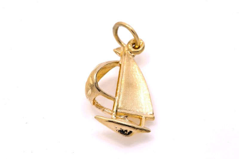 Vintage Water Sports Sail Boat 14Kt 585 Yellow Gold Charm Pendant