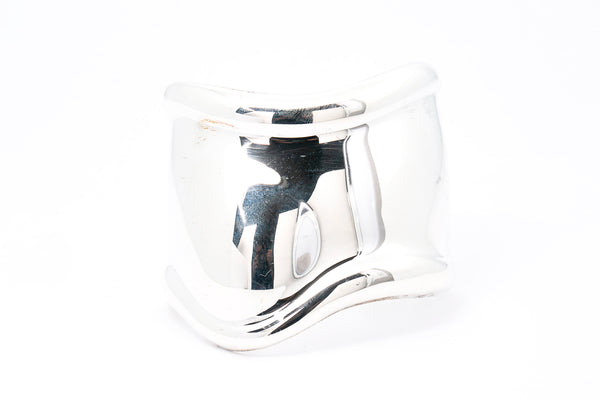 Tiffany & Co Elsa Peretti 925 Sterling Silver Bone Cuff Bangle 61mm Version