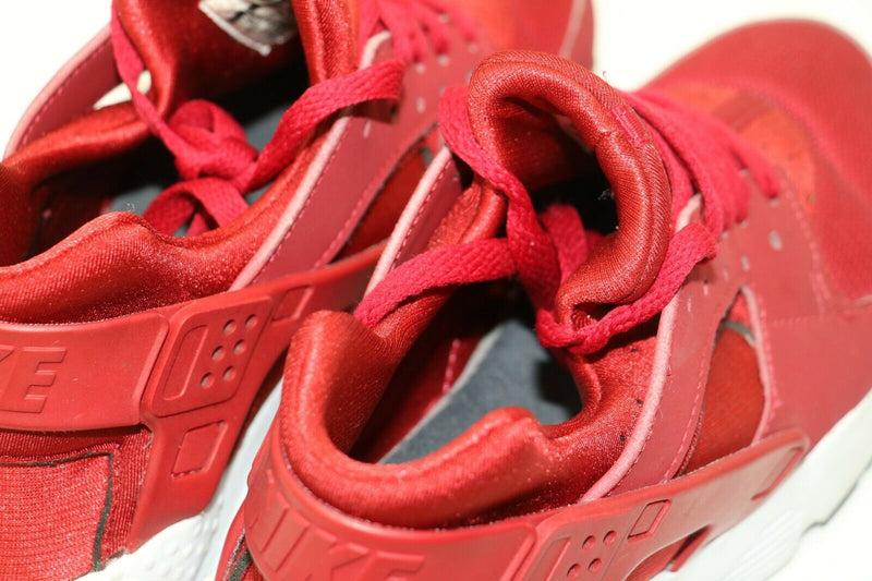 Nike: Huarache Run GS 'Gym Red' - 654275 604 - US 4.5Y