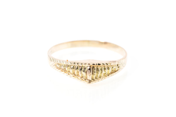 Vintage Pyramid Domed 8k 333 Yellow Gold Ring Size 4.5