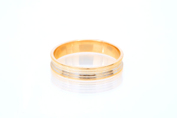 Tri-Color 22k Domed Striped Wedding Band Ring Solid Gold Size 8