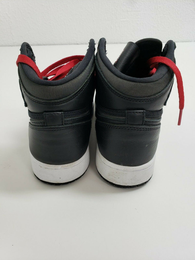 Nike Air Jordan 1 Retro High OG | Kids Sneakers | 575441 060 | Sz 5Y US, 37.5 EU