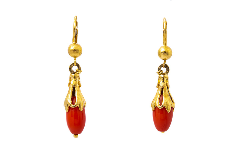 Vintage Corletto 18k 750 Yellow Gold Drop Coral Earrings
