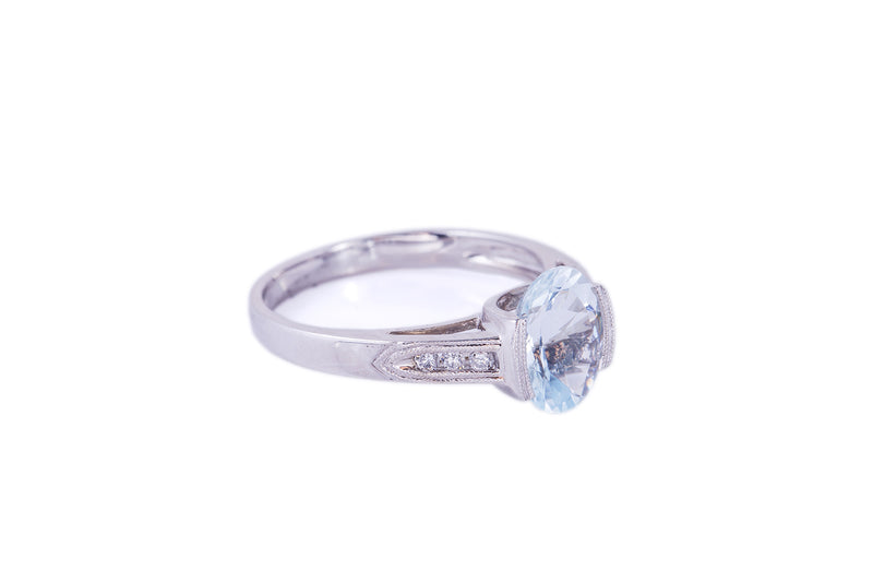 Oval Aquamarine Diamond Accent Cocktail Band 14K 585 White Gold Ring Size 6 1/2