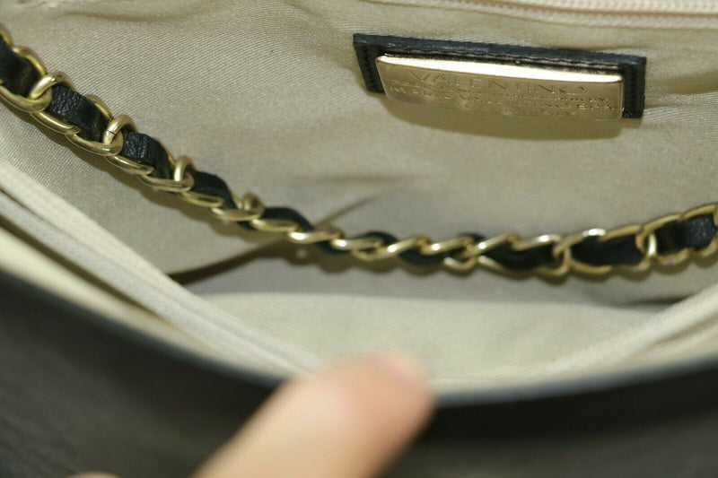 Valentino: Chain Clutch Shoulder bag - Black leather - Gold Hardware