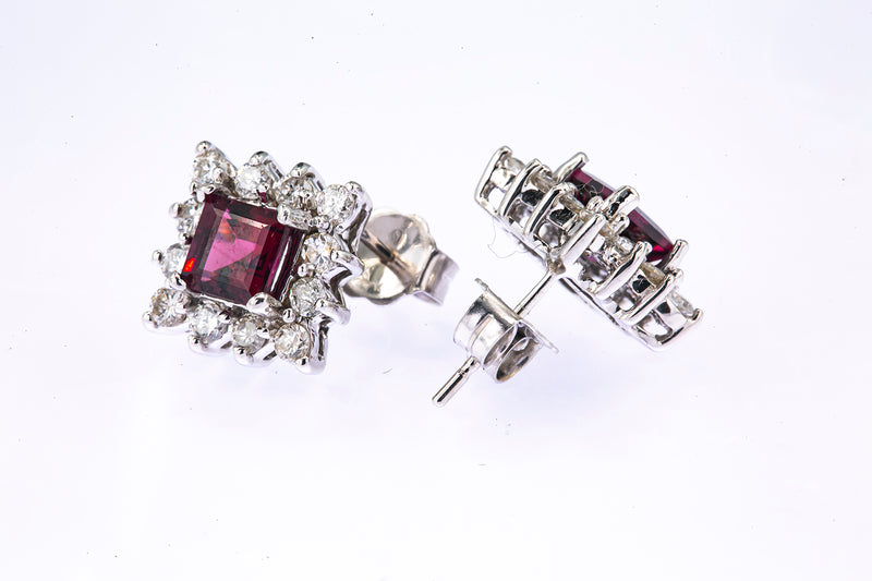 Natural Garnet & Diamond Halo Accent Studs 14K 585 White Gold Pair of Earrings