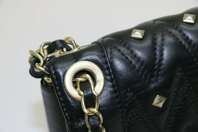 Valentino: Chain Clutch Shoulder bag - Black leather - Gold Hardware