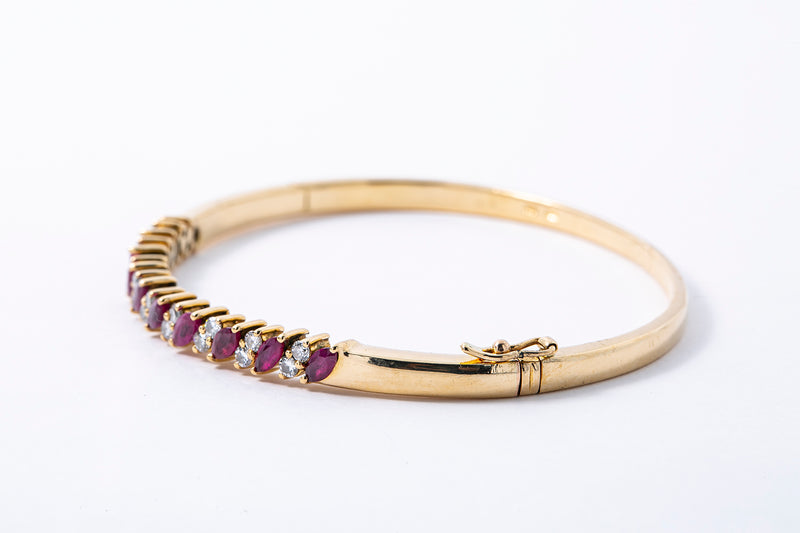 Natural Marquise Ruby & Diamond 18K 750 Yellow Gold Lock Bangle Bracelet